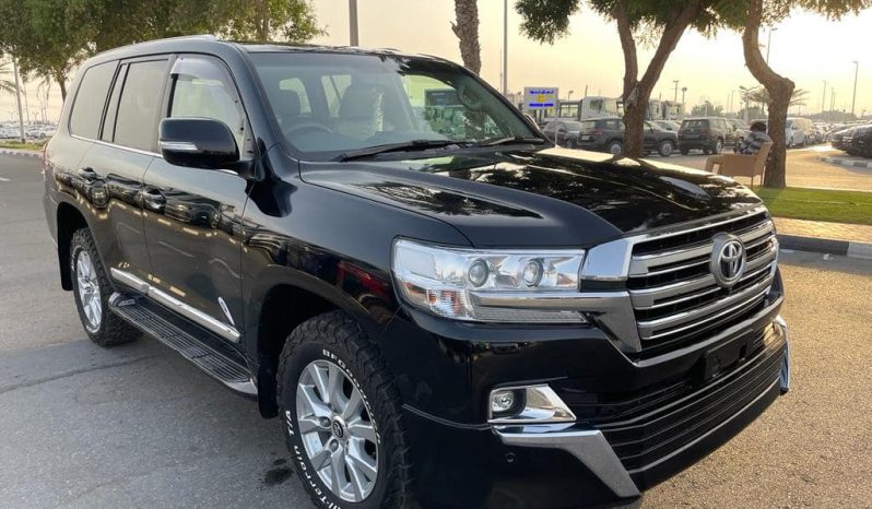 2018 Toyota Land Cruiser VXR 5.7 Liters 8 Cylinders Petrol Engine Black Beige SUV