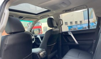 2021 Toyota Landcruiser Prado Altitude 2.8-litre Turbo Diesel 4 Cylinder White Black
