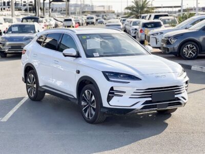 2025 BYD Song Plus Luxury DM-i 1.5L 4 Cylinder Petrol Engine White SUV