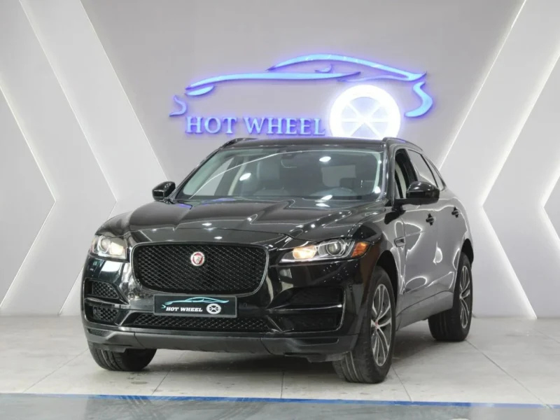 2019 Jaguar F-Pace 25T 2.0 liter 4-Cylinder Petrol Engine Black SUV Automatic