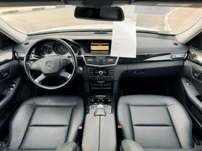 2011 Mercedes-Benz E-Class E 350 6 Cylinders Petrol Engine White Black Sedan