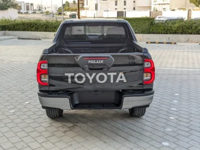 2017 TOYOTA HILUX FACELIFTED 2025 ADVENTURE GCC V4 2.7L Black Red Pick UP
