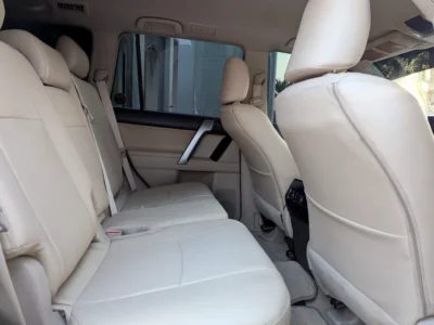 2018 Toyota Prado EXR V6 Petrol Engine Silver Beige SUV EXCELLENT CONDITION