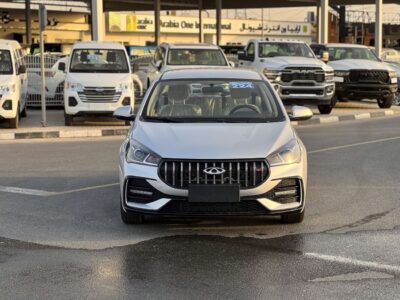 2026 CHERY ARRIZO 5 1.5 Litres 4 Cylinder Petrol Engine Silver Beige Sedan