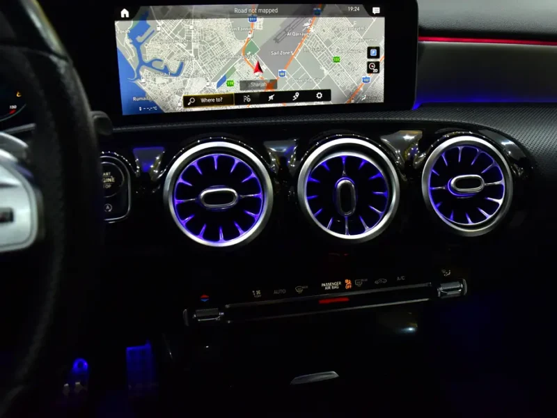 2019 Mercedes-Benz A-Class A 250 4 Cylinders Engine White Black Hatchback GCC