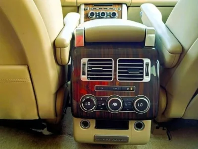 2015 Land Rover Range Rover Autobiography 5.0 L 8 Cylinders Black Beige SUV