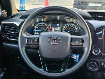 2026 Toyota Hilux SR5 ADVENTURE 4.0L V6 PETROL Black Pick Up Truck