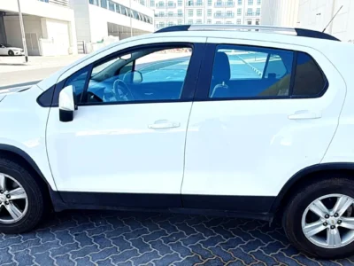 2020 Chevrolet Trax LS 4 Cylinder Petrol Engine White Grey SUV GCC Specs