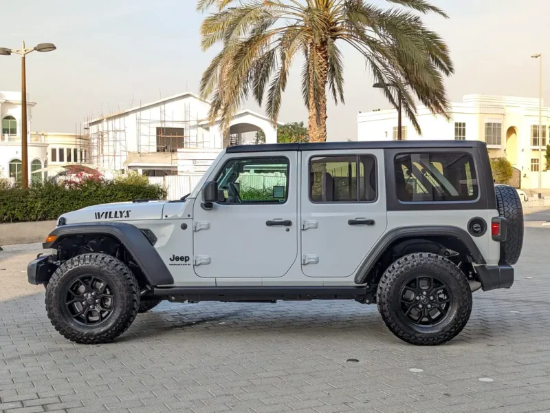 2024 JEEP WRANGLER SPORT 2.0L V4 White Black SUV IN EXCELLENT CONDITION