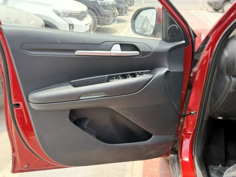 2025 Kia Sonet Kia Sonet 1.5L 4 Cylinder Petrol Engine Red Grey SUV FWD GCC