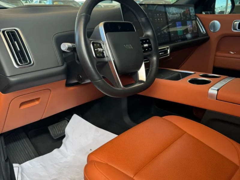 2024 LI AUTO L9 ULTRA 1.5 Litres 4 Cylinder Hybrid Engine Black Orange SUV