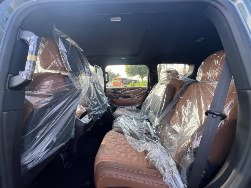 2026 Nissan Patrol LE PLATINUM 3.5-liter V6 Twin Turbo Green Tan SUV GCC Specs