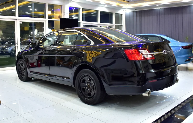 2015 Ford Taurus SE 6 Cylinders Petrol Engine Black Sedan American Specs