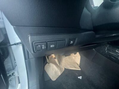 2024 TOYOTA COROLLA 1.8L HEV 4 Cylinders Engine White Black Sedan FWD