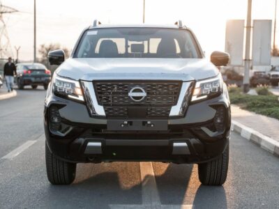 2025 Nissan Navara LE 2.5L 4 Cylinders Petrol Manual Black Pick Up Truck GCC