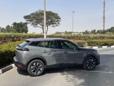 2025 Peugeot 2008 Active GCC 1.2L 4 Cylinder Engine CUV FWD Grey Black SUV