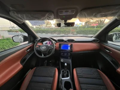 2025 Nissan Magnite SL 1.0 L 4 Cylinder Petrol Engine Grey Black SUV GCC