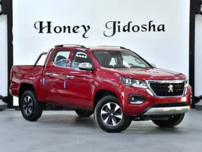 2023 Peugeot Landtrek DC 4X4 4 Cylinder Petrol Engine Red Black Pickup GCC
