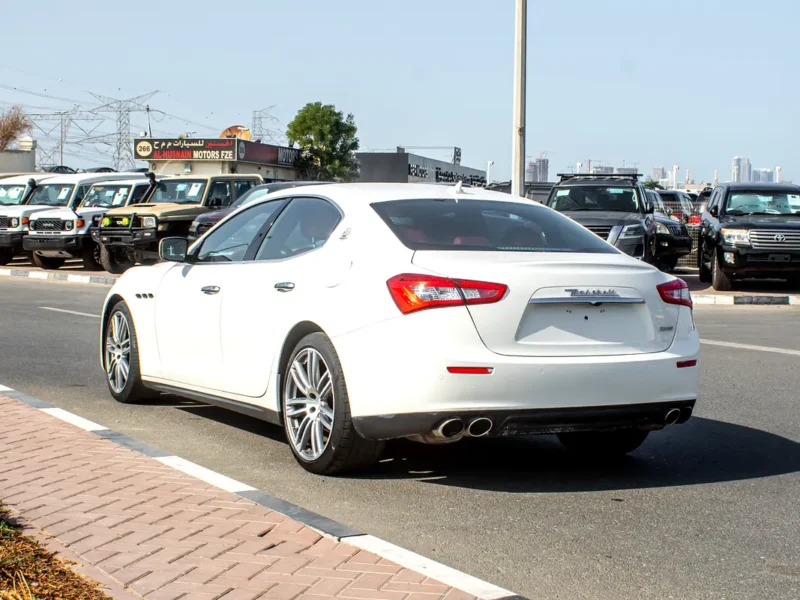 2015 Maserati Ghibli Other 6 Cylinders Petrol Engine White Red Sedan