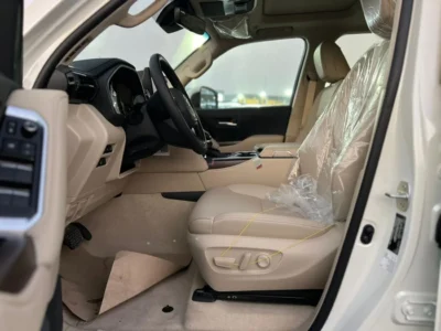 2026 Toyota Land Cruiser LC300 GXR 4.0L 6 Cylinder Petrol Engine White Beige SUV