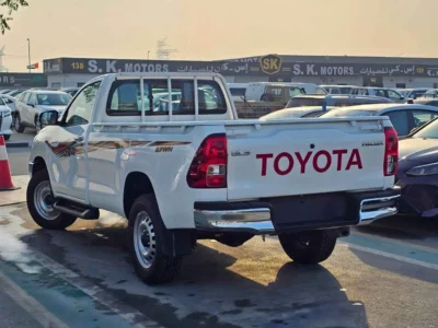 2026 Toyota Hilux SINGLE CABIN MT 2.7L V4 PETROL White Red Pick UP Truck