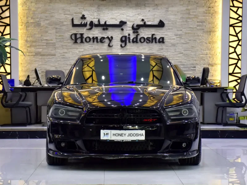 2013 Dodge Charger Srt8 8 Cylinders Petrol Engine Black Red Sedan GCC