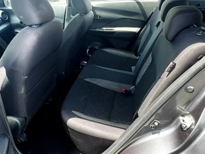 2020 Nissan Kicks Other 4 Cylinder Petrol Engine Grey Black SUV GCC Specs