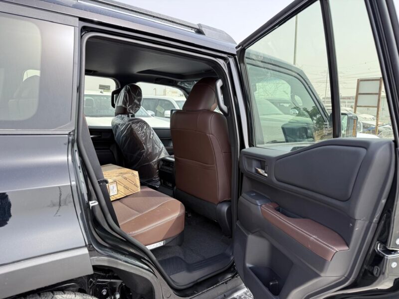 2025 Toyota Prado 2.8l Adventure Special 2.8L 4-cylinder Turbo Diesel Black SUV