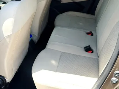 2022 Renault Duster LE 4 Cylinder Petrol Engine Brown Beige SUV GCC Specs