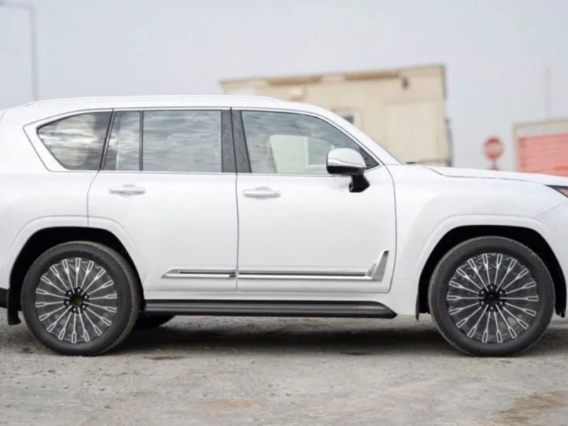 2026 Lexus LX700 Hybrid VIP 3.5L Twin Turbo 4 Cylinder Engine White Orange SUV