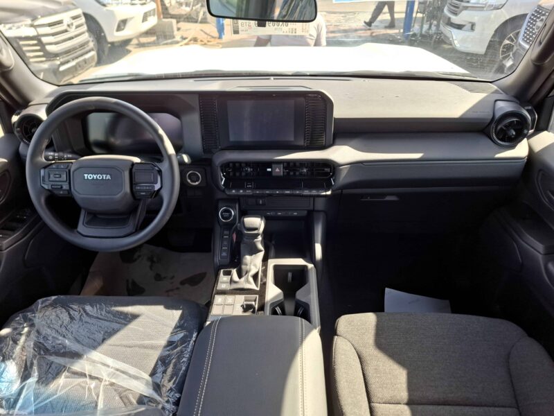 2024 Toyota Prado 2.8L 4-cylinder Turbo Diesel All Rounder Black SUV