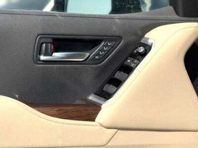 2026 Toyota Land Cruiser VXR 4.0L V6 Engine White Beige SUV GCC Specs