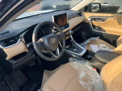 2025 Toyota RAV 4 2.5 Litres 4 Cylinder Hybrid Engine Black Beige SUV GCC