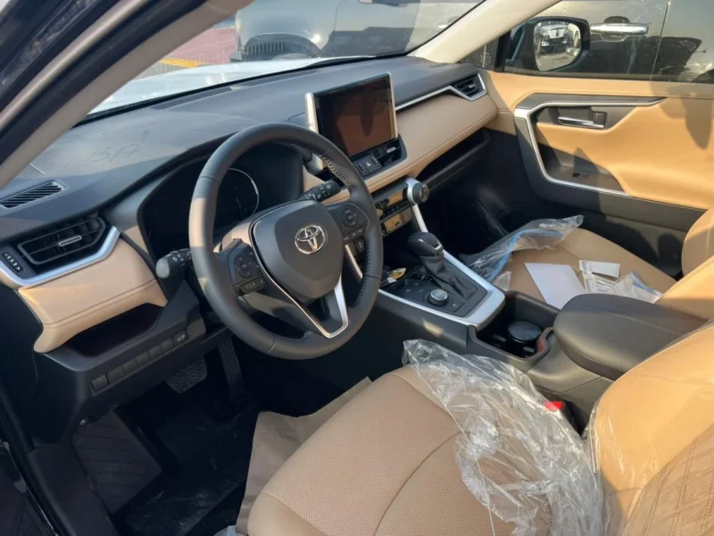 2025 Toyota RAV 4 2.5 Litres 4 Cylinder Hybrid Engine Black Beige SUV GCC