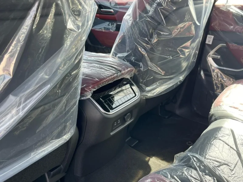 2026 Nissan Patrol Platinum 3.5L Turbo 6 Cylinder Petrol Engine Grey Red SUV GCC