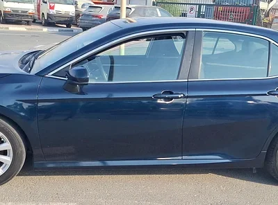 2018 Toyota Camry LE 4 Cylinder Petrol Engine Blue Grey Sedan