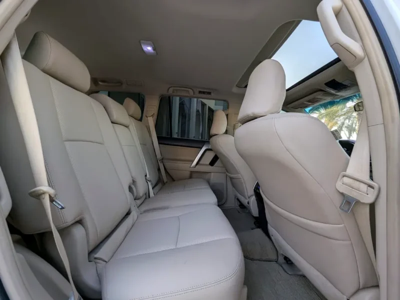 2019 TOYOTA PRADO VXR TOP FULL OPTION GCC V6 4.0L White Beige SUV