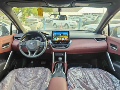 2024 Toyota Corolla Cross HYBRID1.8L AT 4 Cylinders Engine White Tan SUV