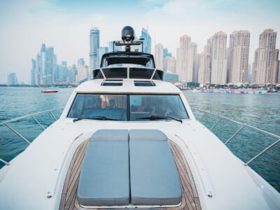 Yacht Charter in Dubai UAE 68ft up to 20 Person