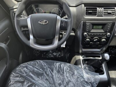 2025 Mahindra S6 Pickup 4x4 DC MT 2.2L 4 Cylinder Engine Diesel White Black