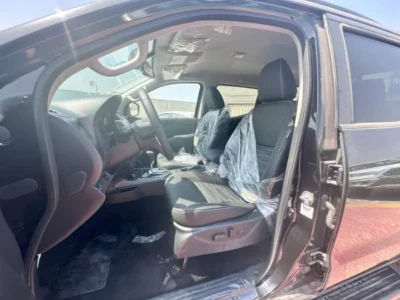 2025 NISSAN NAVARA DOUBLE CABIN PRO 2.5L 4 Cylinders DIESEL Black Pick UP