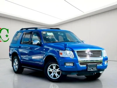 2010 Ford Explorer XLT 6 Cylinders Petrol Engine Blue Black SUV RWD