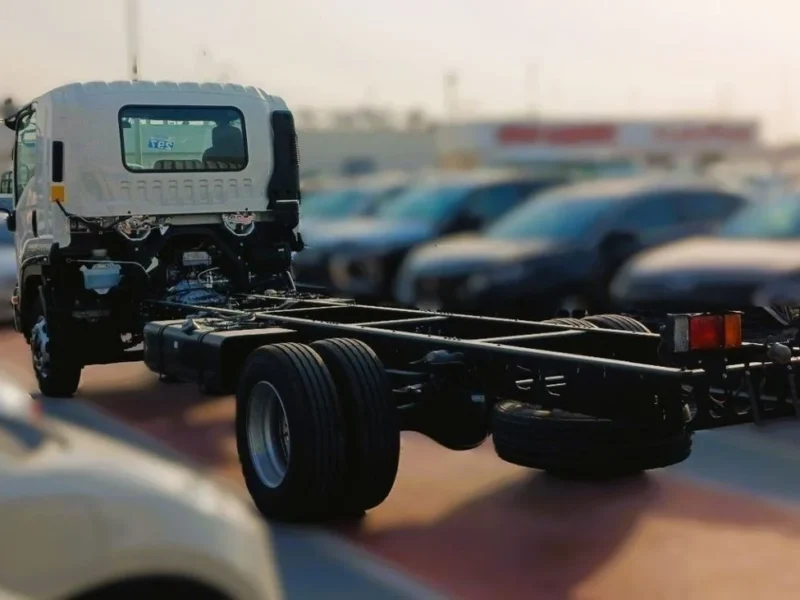 2025 Isuzu FSR 13 TON Long Chassis 6 Cylinders Engine White Grey Truck