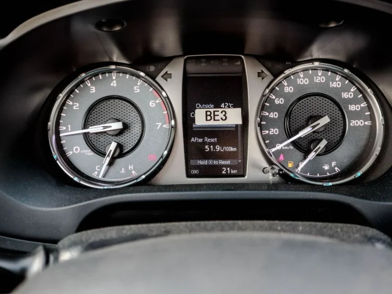 2025 Toyota Hilux Single Cab 2.7L 4 Cylinders Engine 4x2 MT White Red Truck