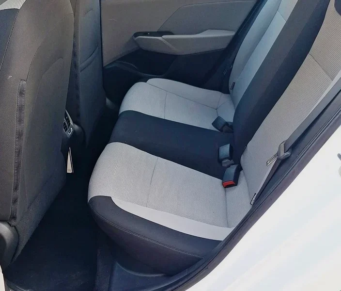 2019 Hyundai Accent Other 4 Cylinder Petrol Engine White Grey Sedan GCC Specs
