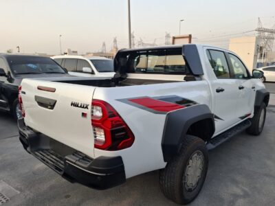 2025 Toyota Hilux GR Sport 4.0L V6 Engine AT White Black Truck Petrol