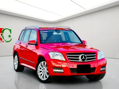 2011 Mercedes-Benz GLK-Class GLK 300 4matic 6 Cylinders Red Black SUV