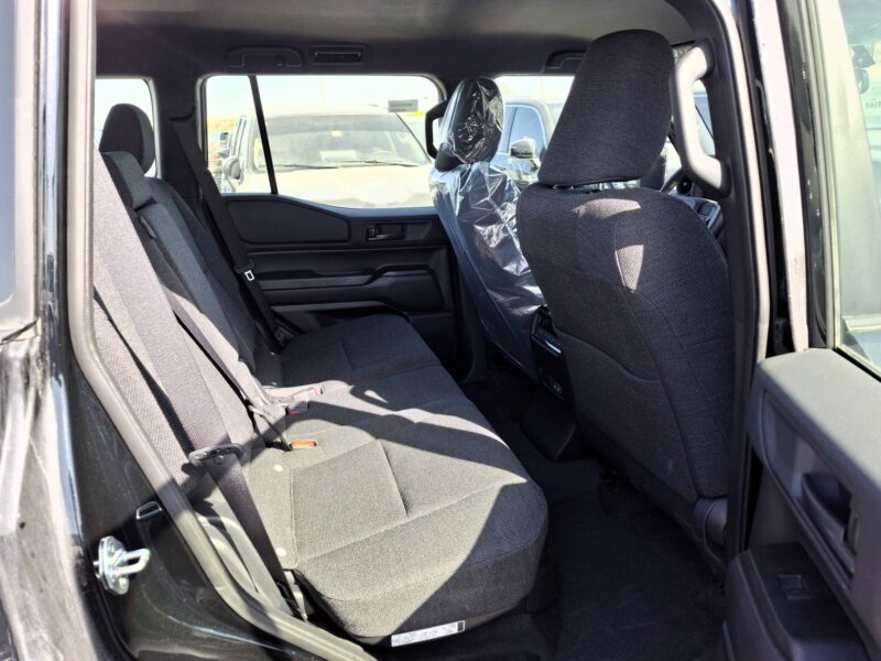 2024 Toyota Prado 2.8L 4-cylinder Turbo Diesel All Rounder Black SUV