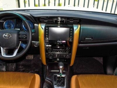 2025 Toyota Fortuner 4.0L V6 24-valve DOHC with VVT-i White Tan SUV GCC