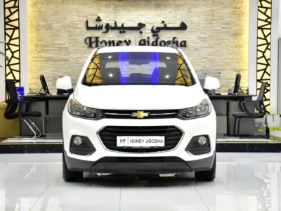 2019 Chevrolet Trax LT 4 Cylinder Petrol Engine White Grey Crossover GCC Specs